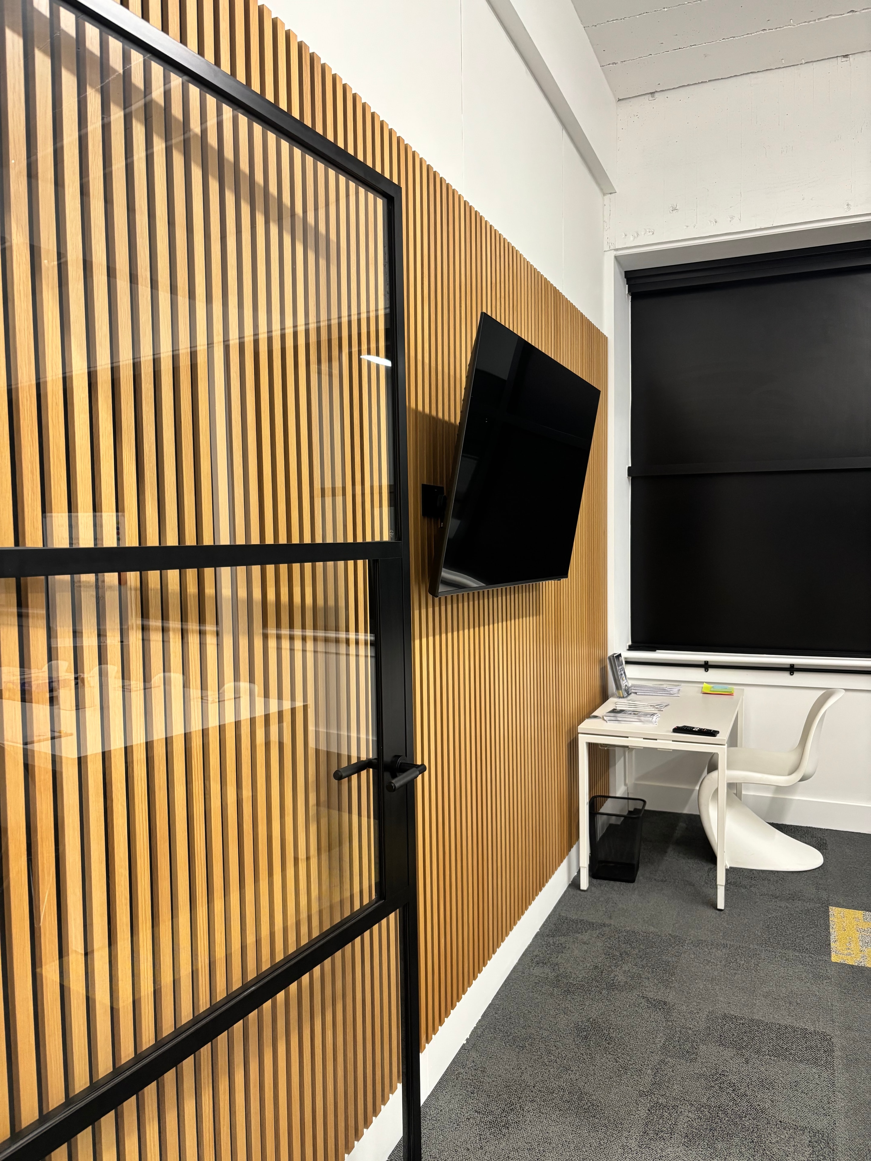 T10 training room glass exterior